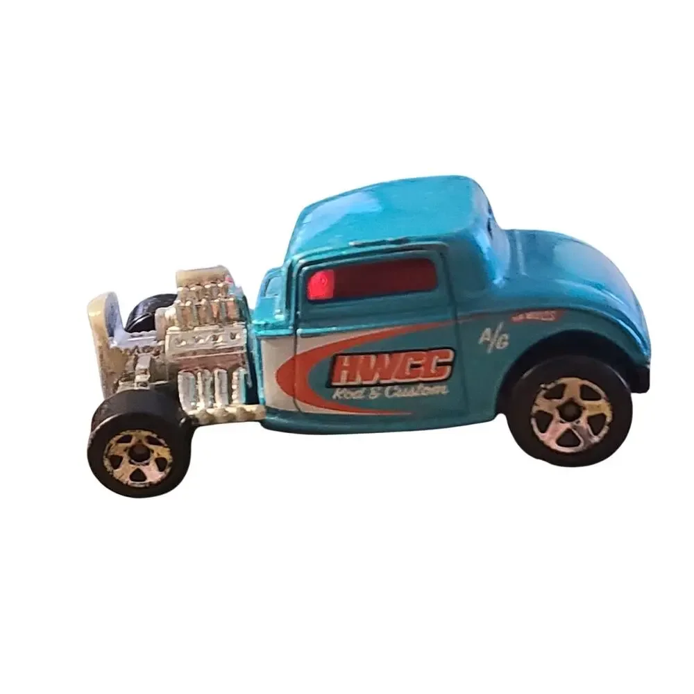 Vintage 1997 HWCC Rod & Custom Malaysia Hot Wheels Car